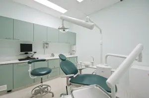 Usunięcie zęba mlecznego
