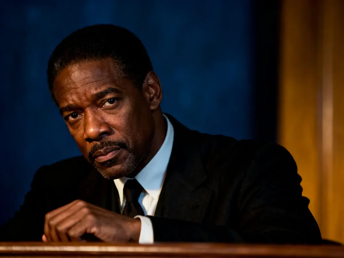 Denzel Washington w dramatycznym, filmowym ujęciu
